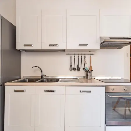 Marchese 25 Apartman *