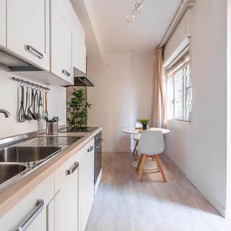 Marchese 25 Apartman *